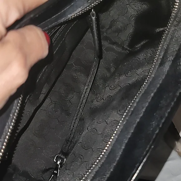 Michael Kors Crossbody - Picture 9 of 9